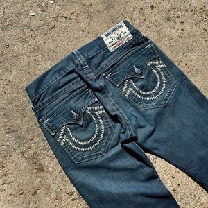 True Religion Stitching Pocket Flap Jeans | Size 33x30